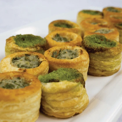 ASSIETTE FEUILLETES ESCARGOTS X12